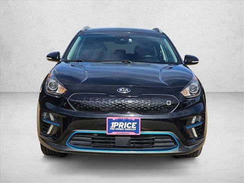 Used 2019 Kia Niro EX image 2