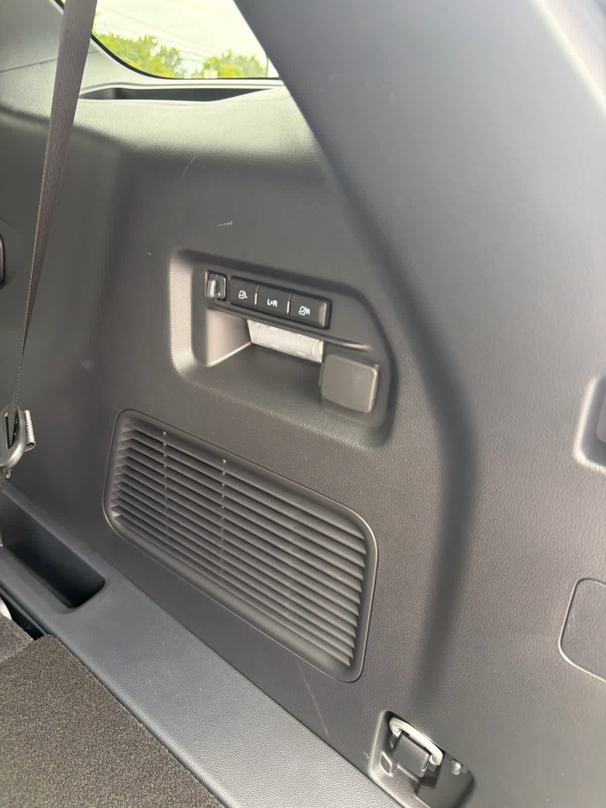 New 2026 Ford Explorer ST w/ Sun And Sound Package AWD/4WD image 9