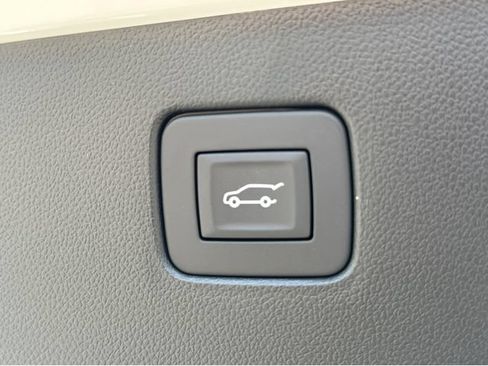 New 2026 Buick Envista Sport Touring w/ Convenience I Package FWD image 32