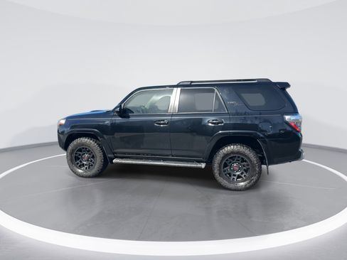 Used 2021 Toyota 4Runner TRD Off-Road Premium w/ Moonroof Package image 6