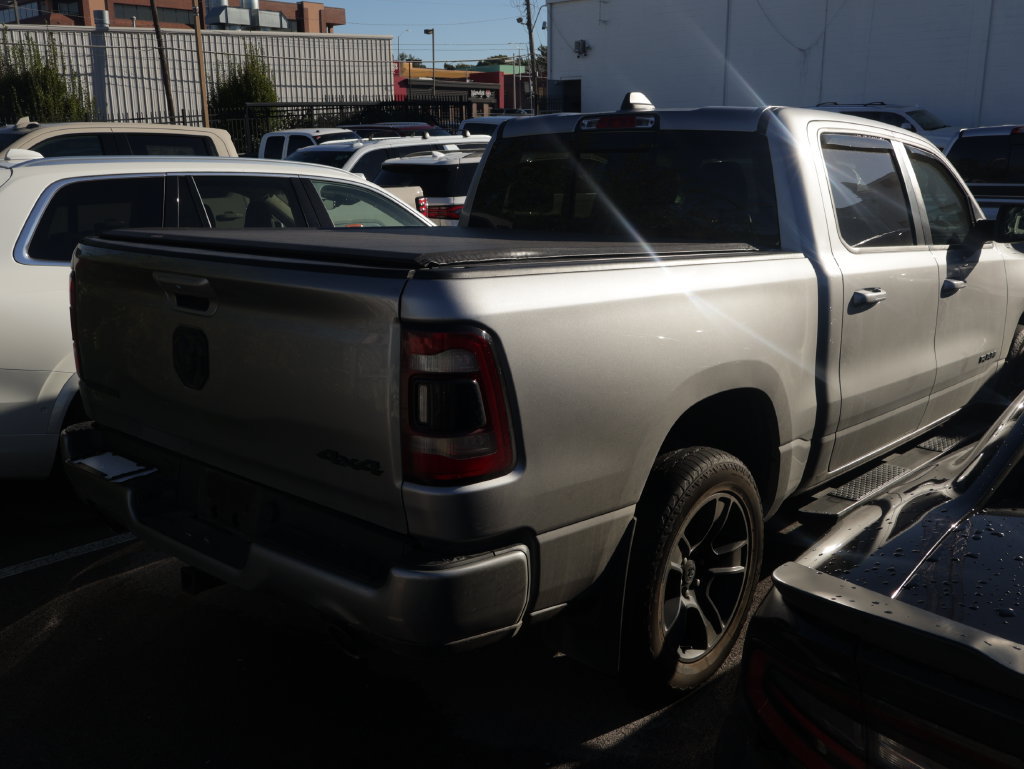 Used 2021 RAM 1500 Big Horn AWD/4WD image 9