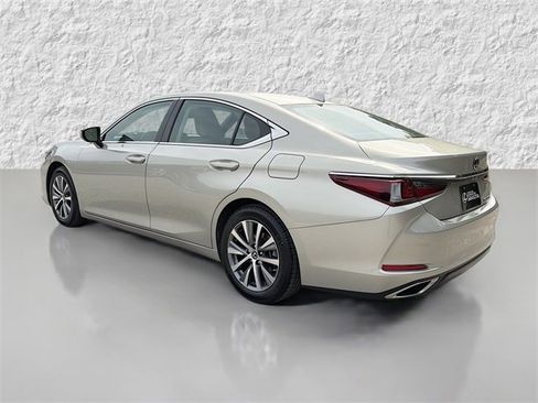 Used 2020 Lexus ES 350 w/ Premium Package image 5