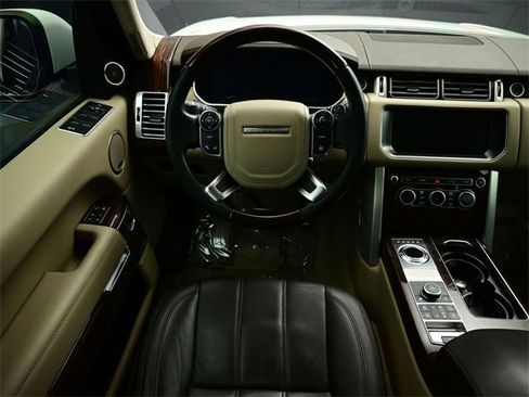 Used 2017 Land Rover Range Rover Supercharged image 2