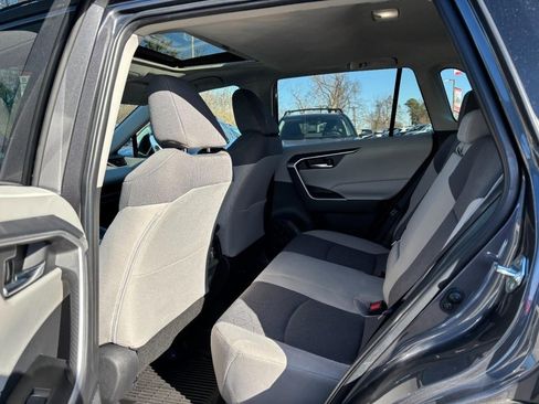 Used 2023 Toyota RAV4 XLE image 16