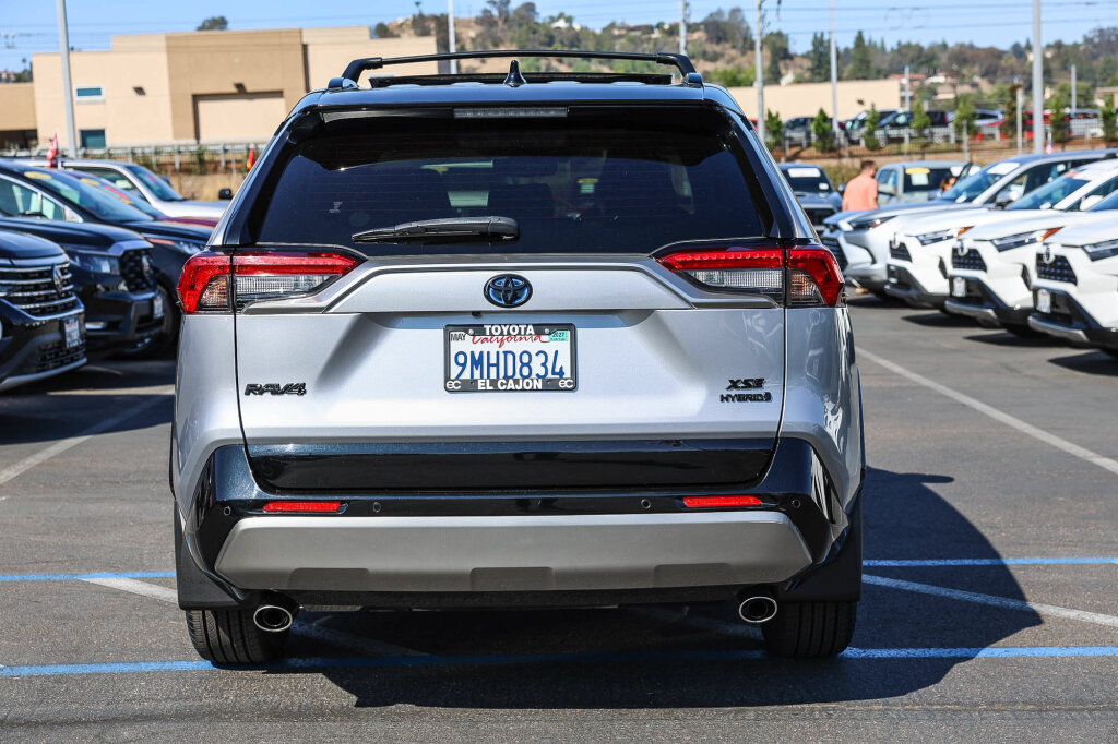 Certified 2024 Toyota RAV4 XSE w/ Advanced Technology Package AWD/4WD image 21