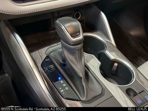 Used 2021 Toyota Highlander Limited image 23