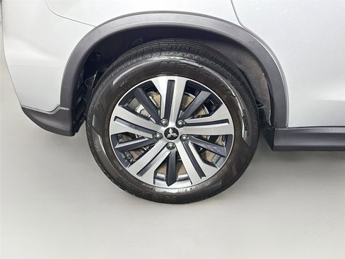 Used 2025 Mitsubishi Outlander Sport AWD image 31