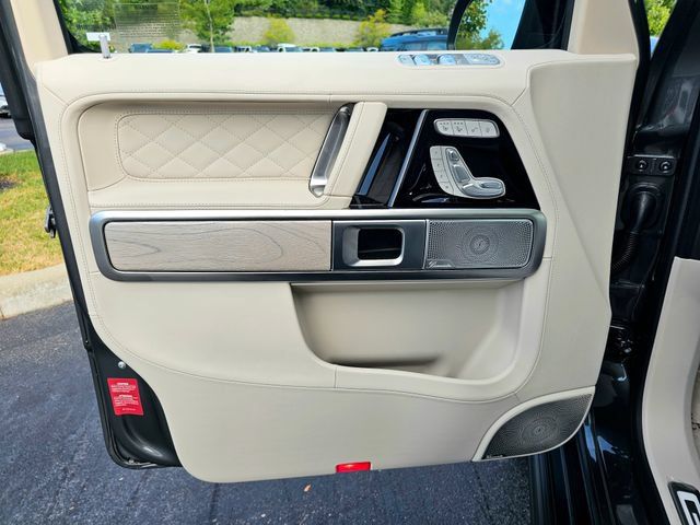 New 2027 Mercedes-Benz G 580 e image 22