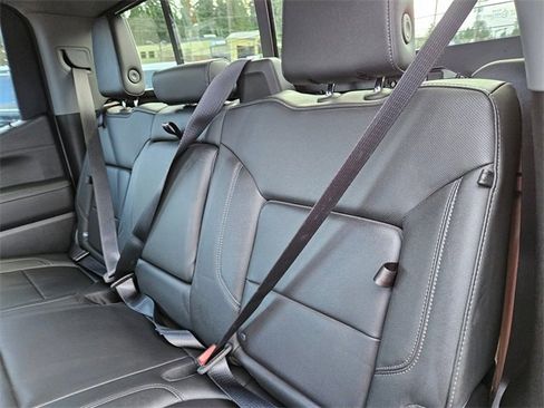 Used 2022 GMC Sierra 1500 SLT w/ SLT Convenience Package image 14