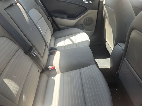 Used 2015 Kia Forte EX image 9