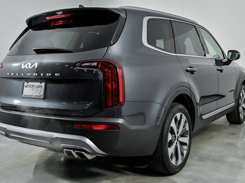 Used 2022 Kia Telluride S image 12