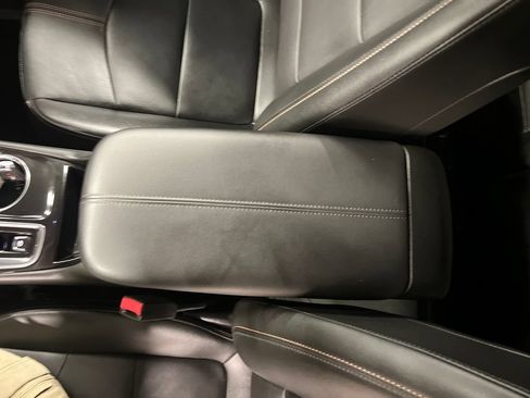 Certified 2024 Chevrolet Equinox Premier AWD/4WD image 26
