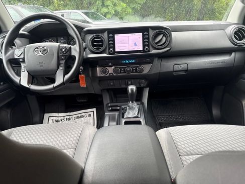 Used 2023 Toyota Tacoma SR AWD/4WD image 17