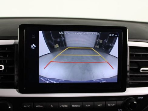 Certified 2024 Hyundai Venue Limited FWD image 28