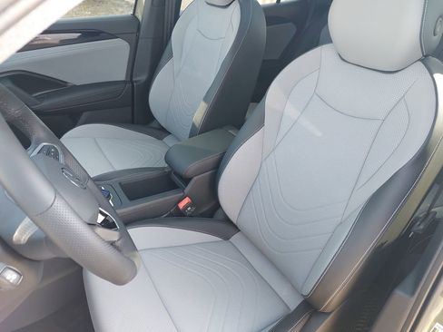 New 2026 Volkswagen Tiguan SE R-Line AWD/4WD image 12