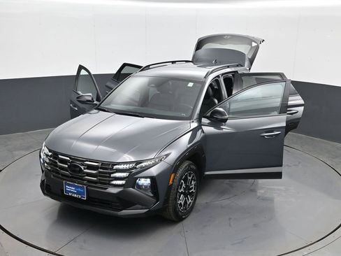 Certified 2025 Hyundai Tucson XRT image 30