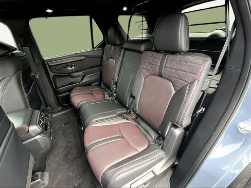 New 2026 Honda Pilot Black Edition image 18