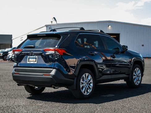 Used 2025 Toyota RAV4 XLE Premium w/ Weather Package AWD/4WD image 5