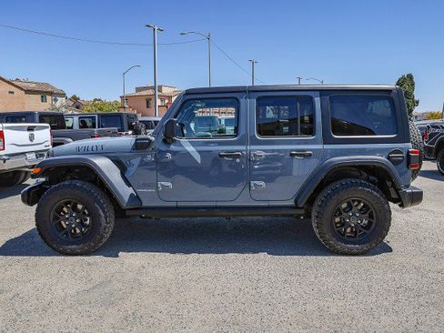 Used 2024 Jeep Wrangler Unlimited AWD/4WD image 7