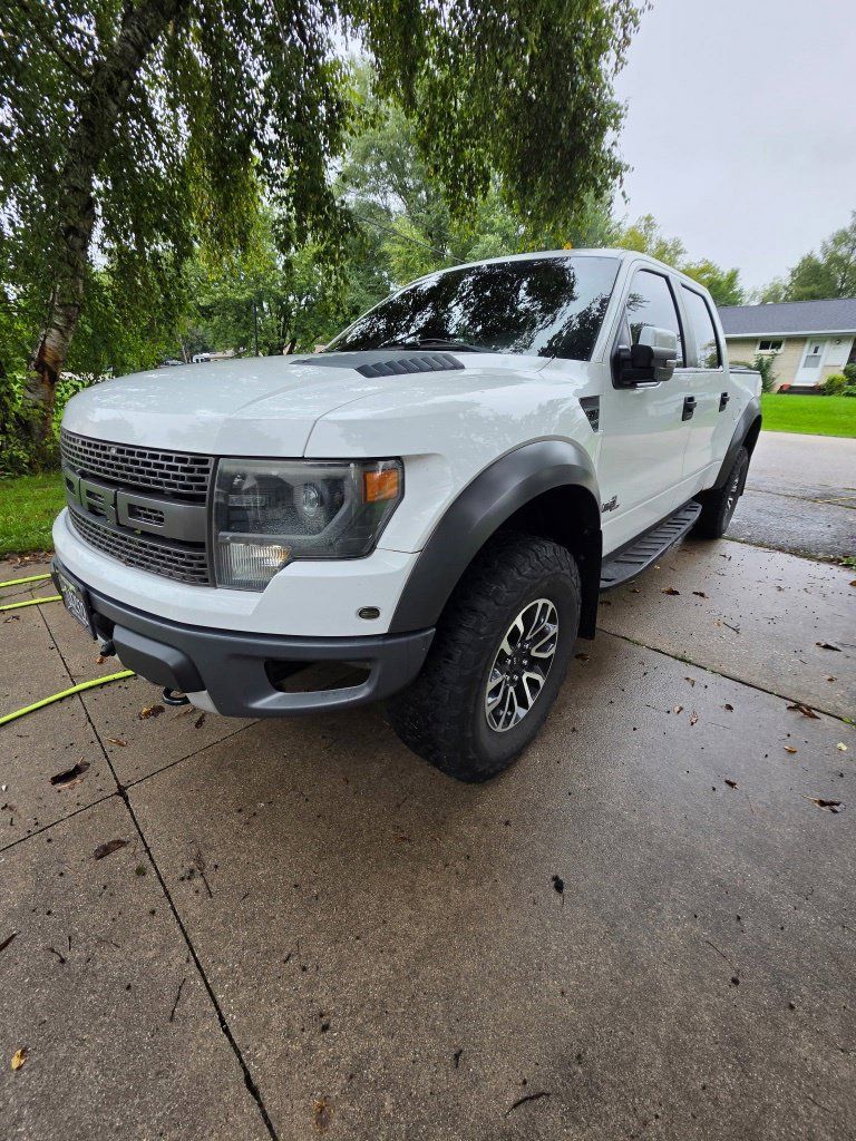 Used 2014 Ford F150 Raptor w/ Equipment Group 801A Luxury AWD/4WD image 1