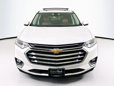 Used 2018 Chevrolet Traverse High Country image 2