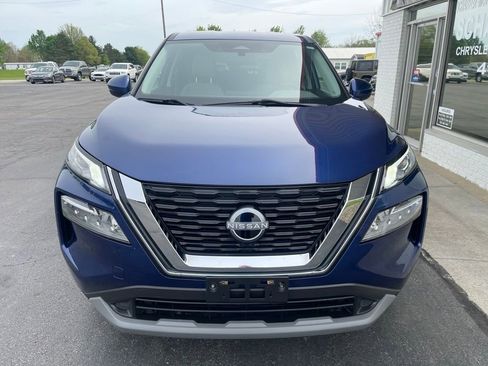 Used 2022 Nissan Rogue SV AWD/4WD image 9