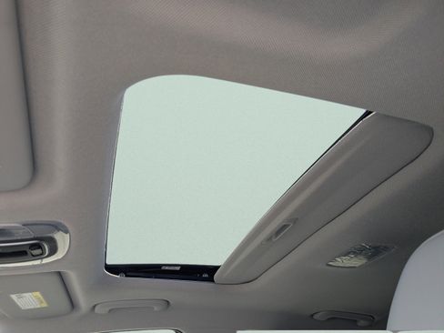 New 2026 Hyundai Elantra Limited FWD image 22