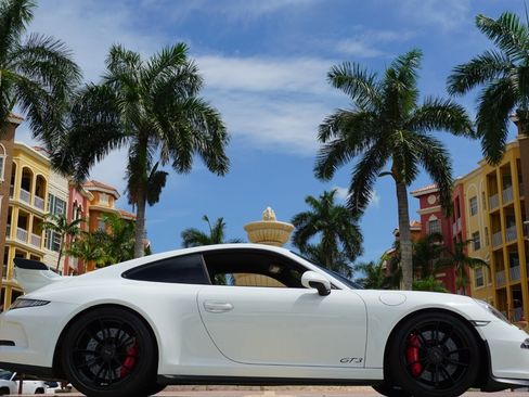 Used 2015 Porsche 911 GT3 RWD image 29