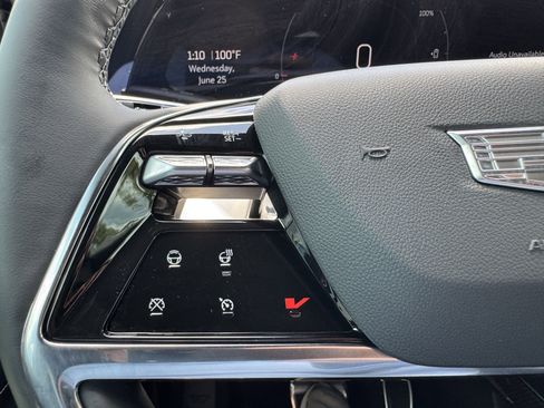 New 2026 Cadillac Vistiq Luxury image 31