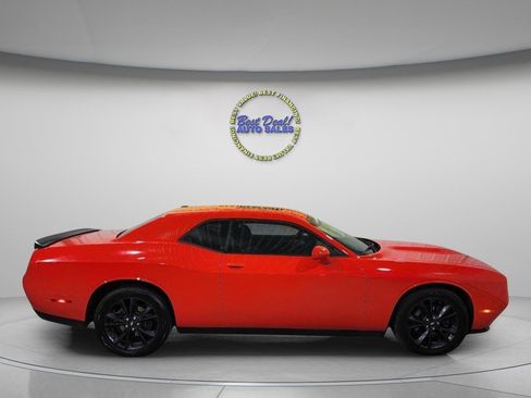 Used 2020 Dodge Challenger GT w/ Blacktop Package AWD/4WD image 7