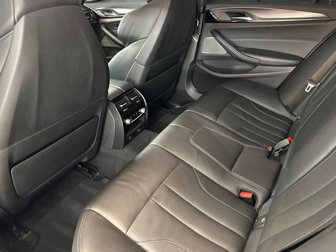 Used 2019 BMW M5 w/ Executive Package image 26