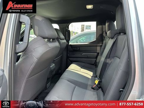 Used 2026 Toyota Tacoma SR5 AWD/4WD image 14