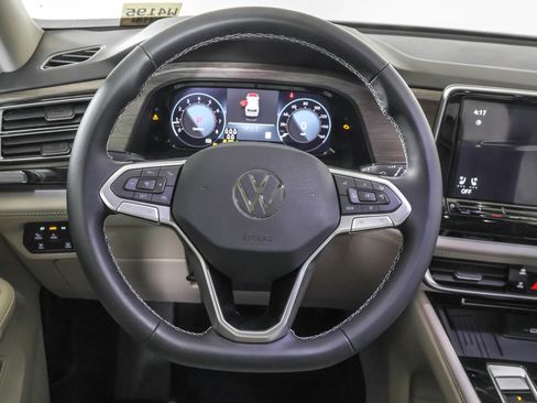 New 2026 Volkswagen Atlas SEL image 23