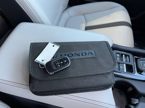 Certified 2026 Honda Passport RTL image 33