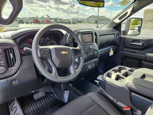 New 2026 Chevrolet Silverado 2500 W/T image 9