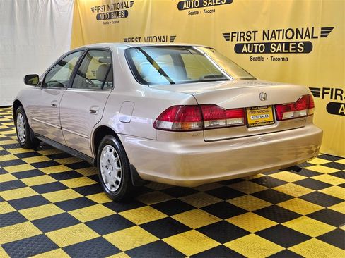 Used 2001 Honda Accord LX image 5