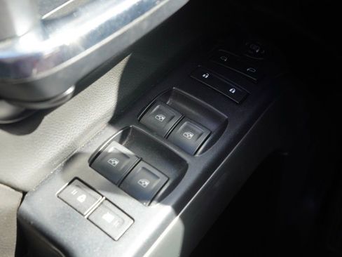 Used 2018 Chevrolet Silverado 1500 LT w/ All Star Edition image 13