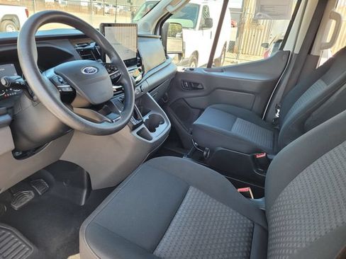 Used 2023 Ford Transit 350 XLT RWD image 10