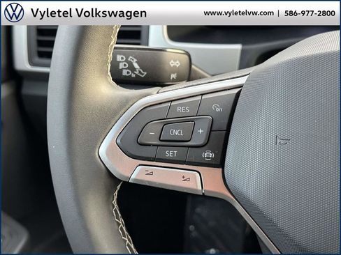 Used 2023 Volkswagen Atlas Cross Sport SE image 23