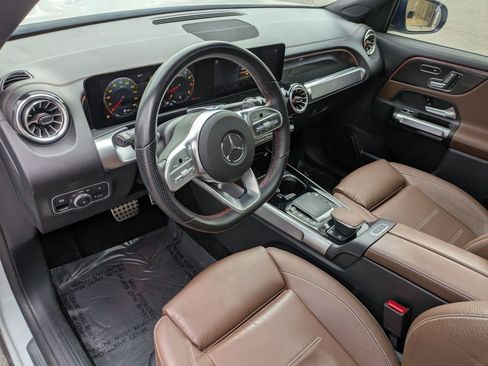 Used 2022 Mercedes-Benz GLB 35 AMG 4MATIC image 14