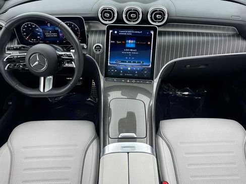 Certified 2023 Mercedes-Benz GLC 300 image 17
