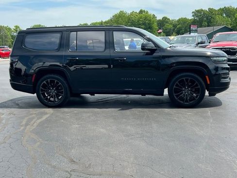 Used 2023 Jeep Grand Wagoneer Series II AWD/4WD image 59