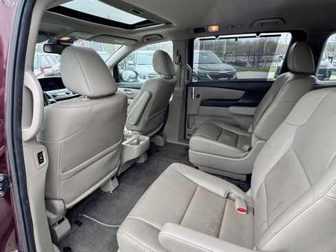 Used 2015 Honda Odyssey EX-L image 16