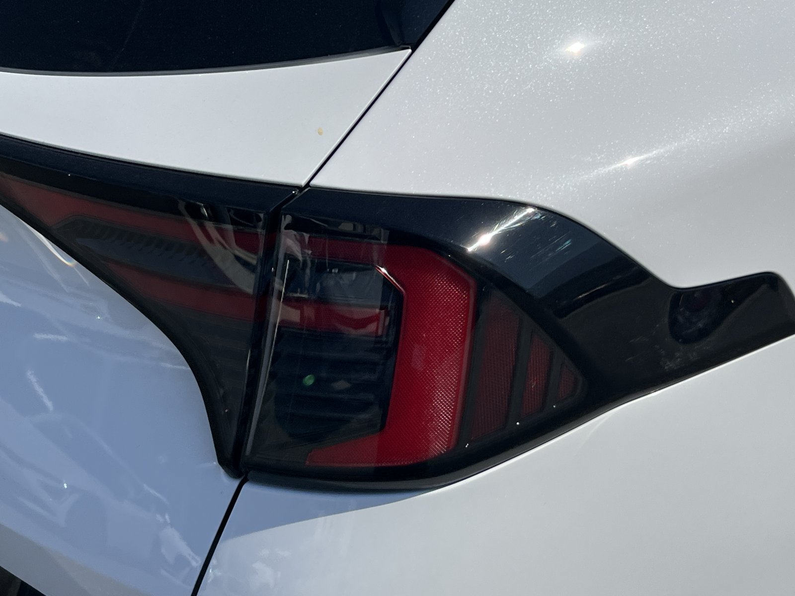 New 2026 Kia Sportage SX FWD image 33
