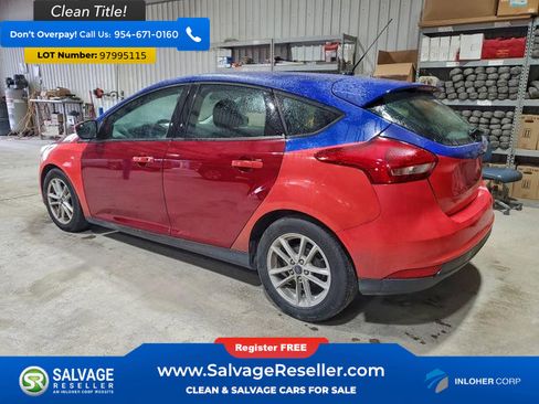 Used 2017 Ford Focus SE image 3