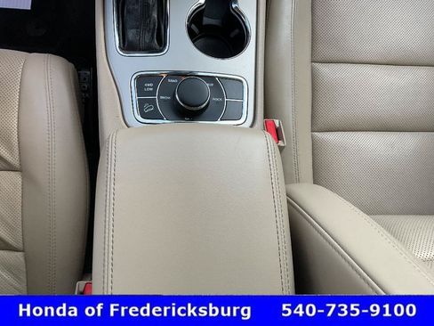 Used 2017 Jeep Grand Cherokee Limited w/ Luxury Group II AWD/4WD image 38