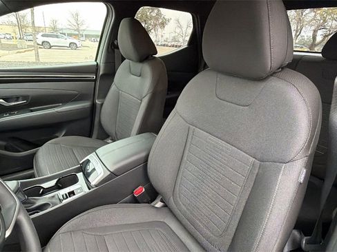 Used 2024 Hyundai Santa Cruz SE image 19