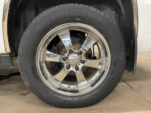 Used 2007 Chevrolet Avalanche LTZ w/ LTZ Preferred Equipment Group image 31