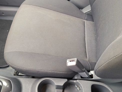 Used 2008 Kia Rio5 FWD image 15