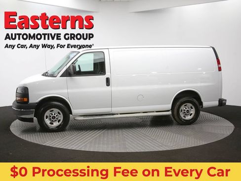 Used 2020 GMC Savana 2500 w/ Driver Convenience Package RWD image 54
